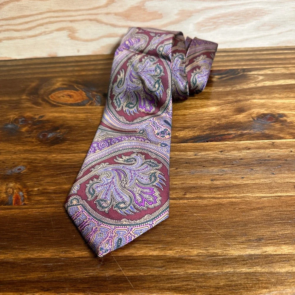 Vintage Burberry of London Silk Tie Burgundy Purple Paisley Men's Hand Sewn USA